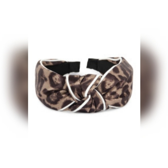 Knotted Headband - Picture 3 of 3